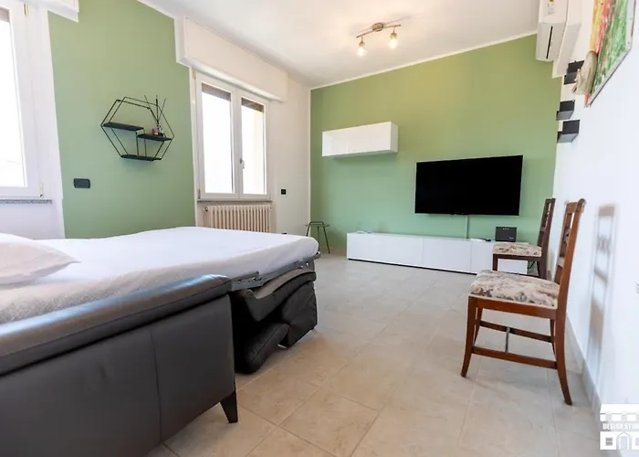 Casa Di Elena By Design בלאנו